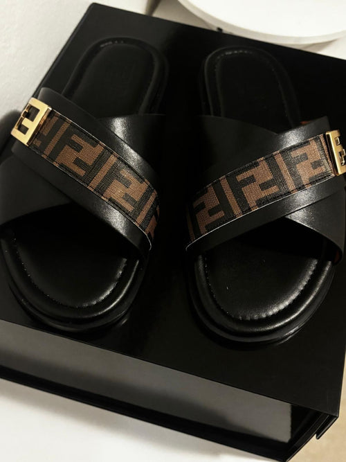 FENDI Luxe Cross Sandals 🖤